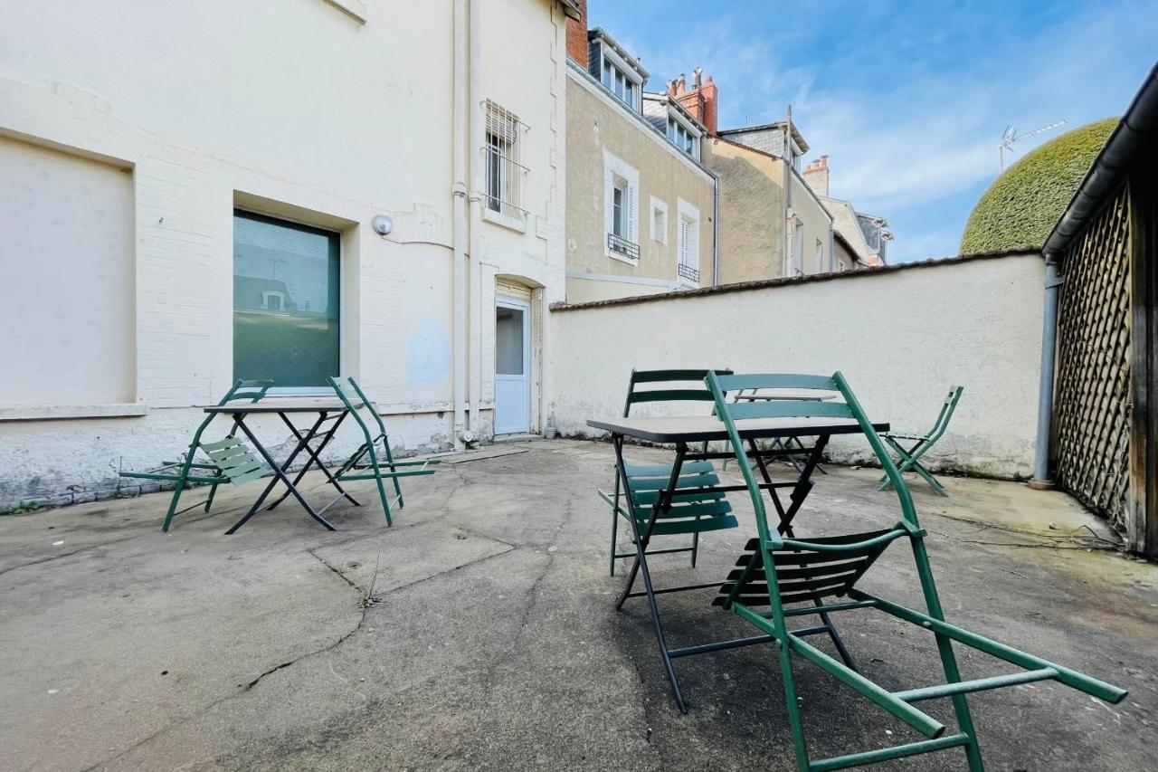 Le Ronsardien - Appartement Calme Et Confortable Tours Esterno foto