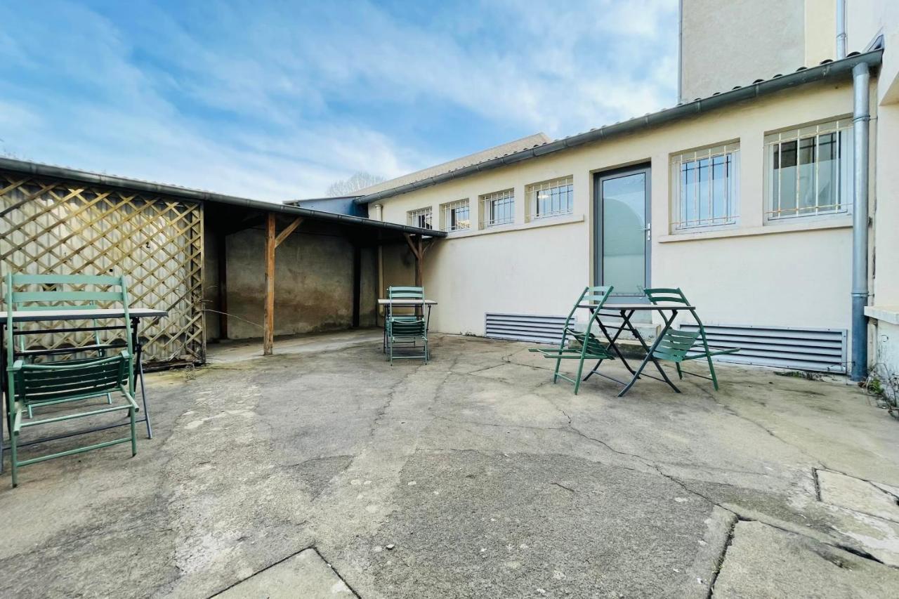 Le Ronsardien - Appartement Calme Et Confortable Tours Esterno foto