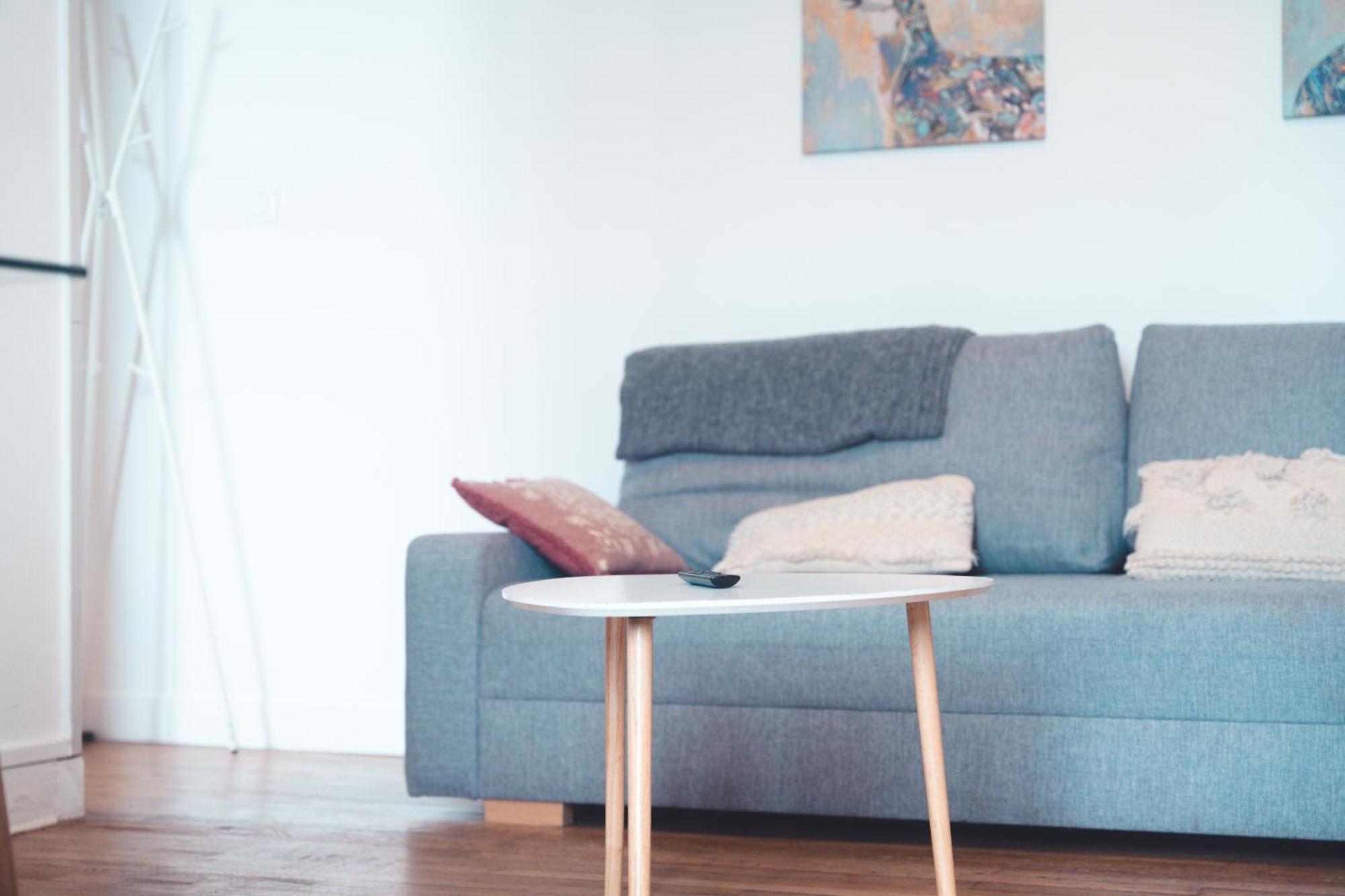 Le Ronsardien - Appartement Calme Et Confortable Tours Esterno foto